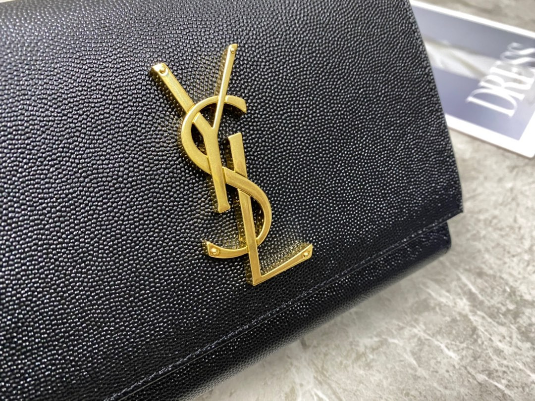 Y*L KATE MEDIUM  IN GRAIN DE POUDRE EMBOSSED LEATHER 9.4 X 5.7 X 2.1 INCHES