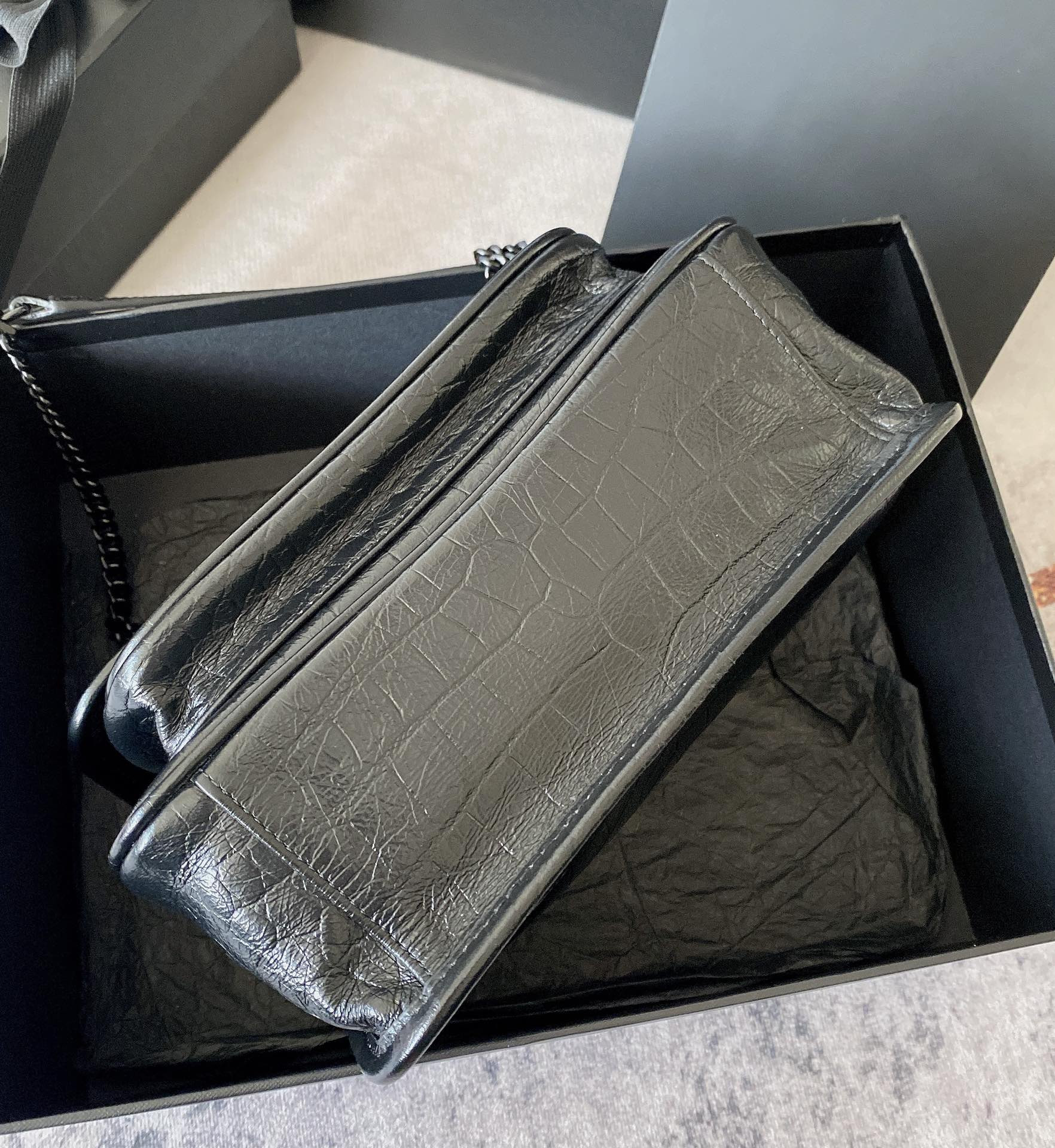 Y*L NIKI BABY IN VINTAGE LEATHER BLACK SILVER 8.2 X 6 X 2.9 INCHES