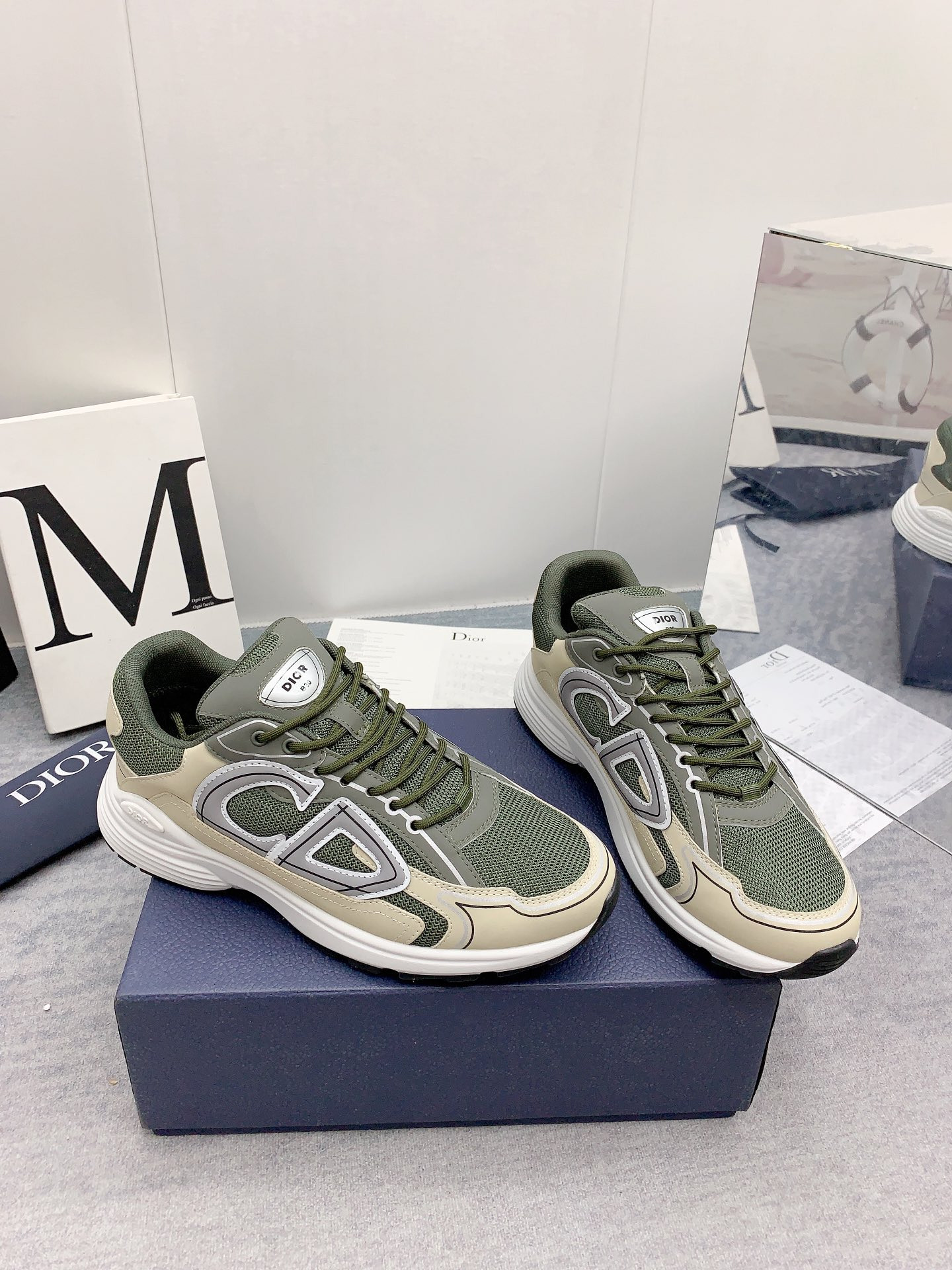UA D*0r B30 Olive