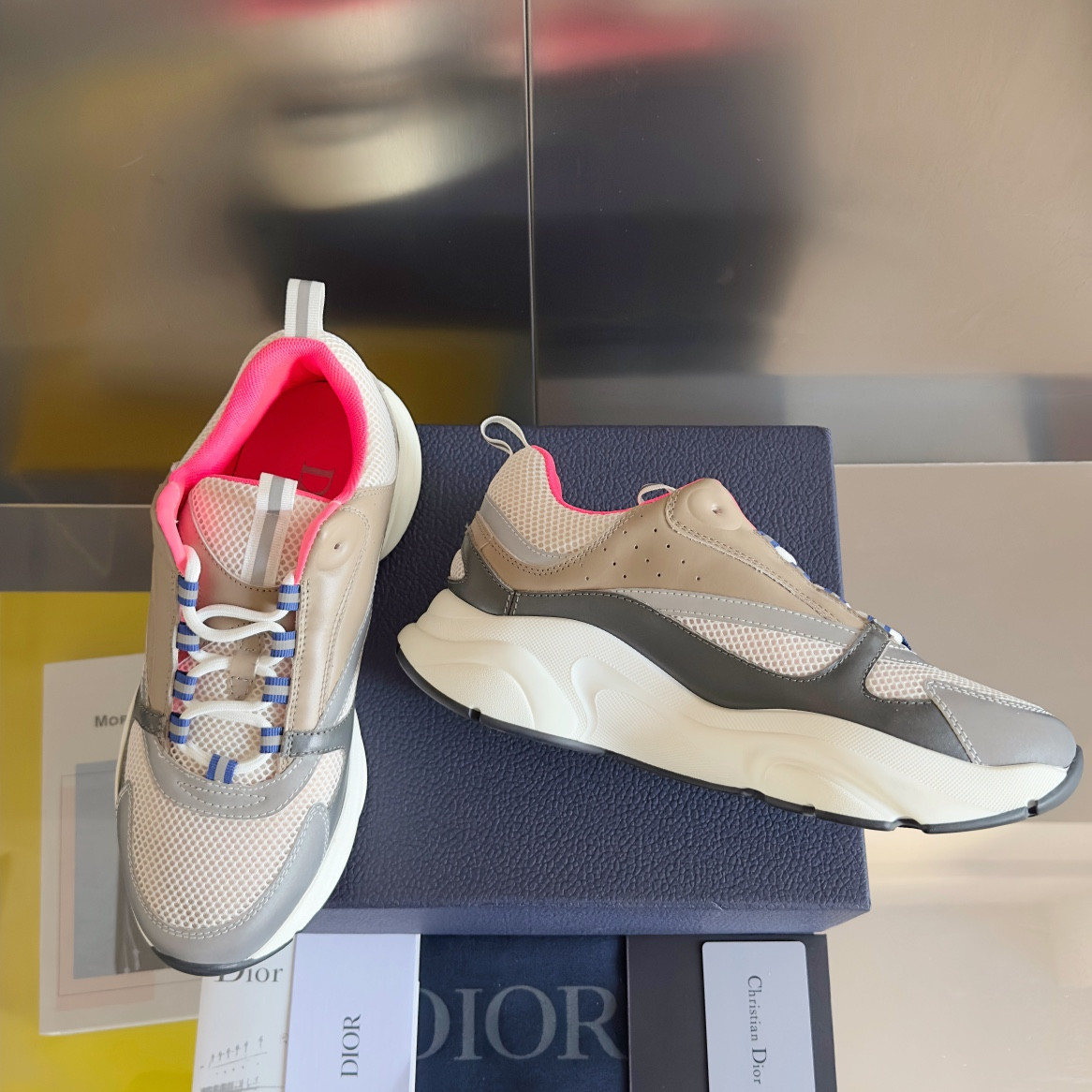 UA D*0r B22  Sneaker