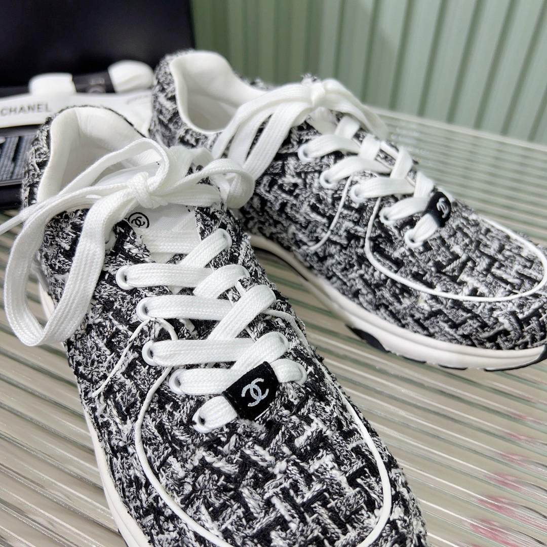 UA Ch*el SNEAKERS Tweed