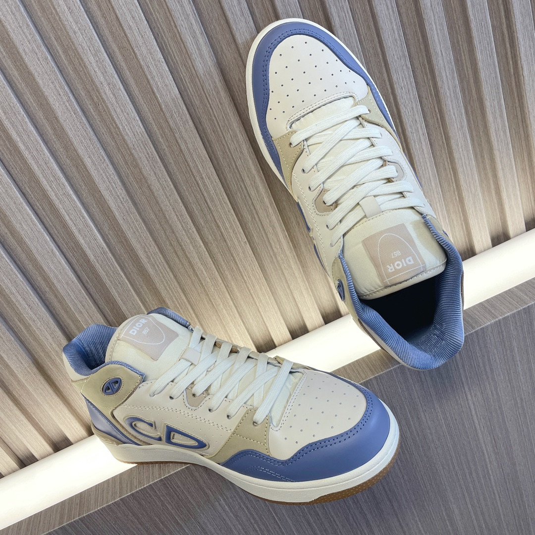 UA D*0r B57 Mid-Top Sneaker