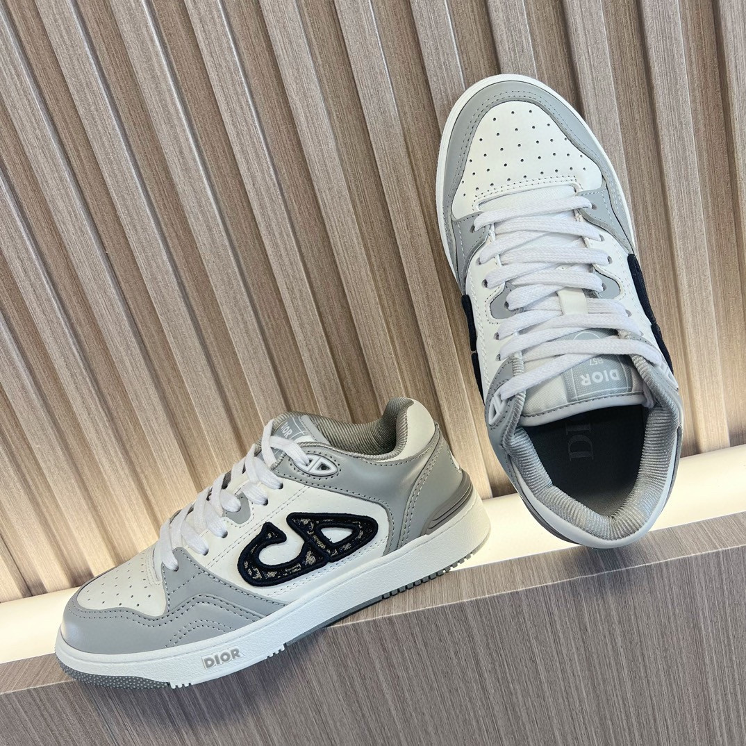UA D*0r B57 Low-Top Sneaker  Gray and White