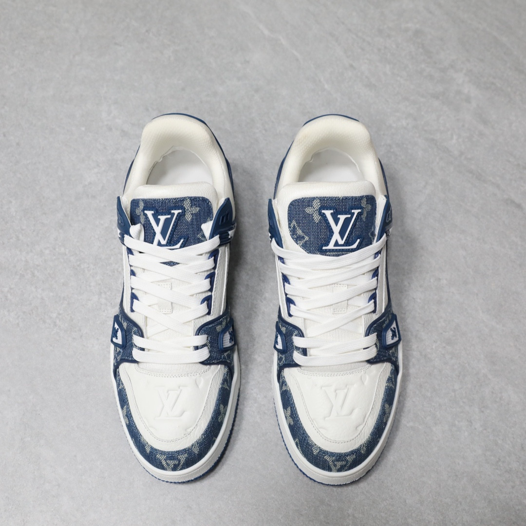 UA LV Trainer Sneaker