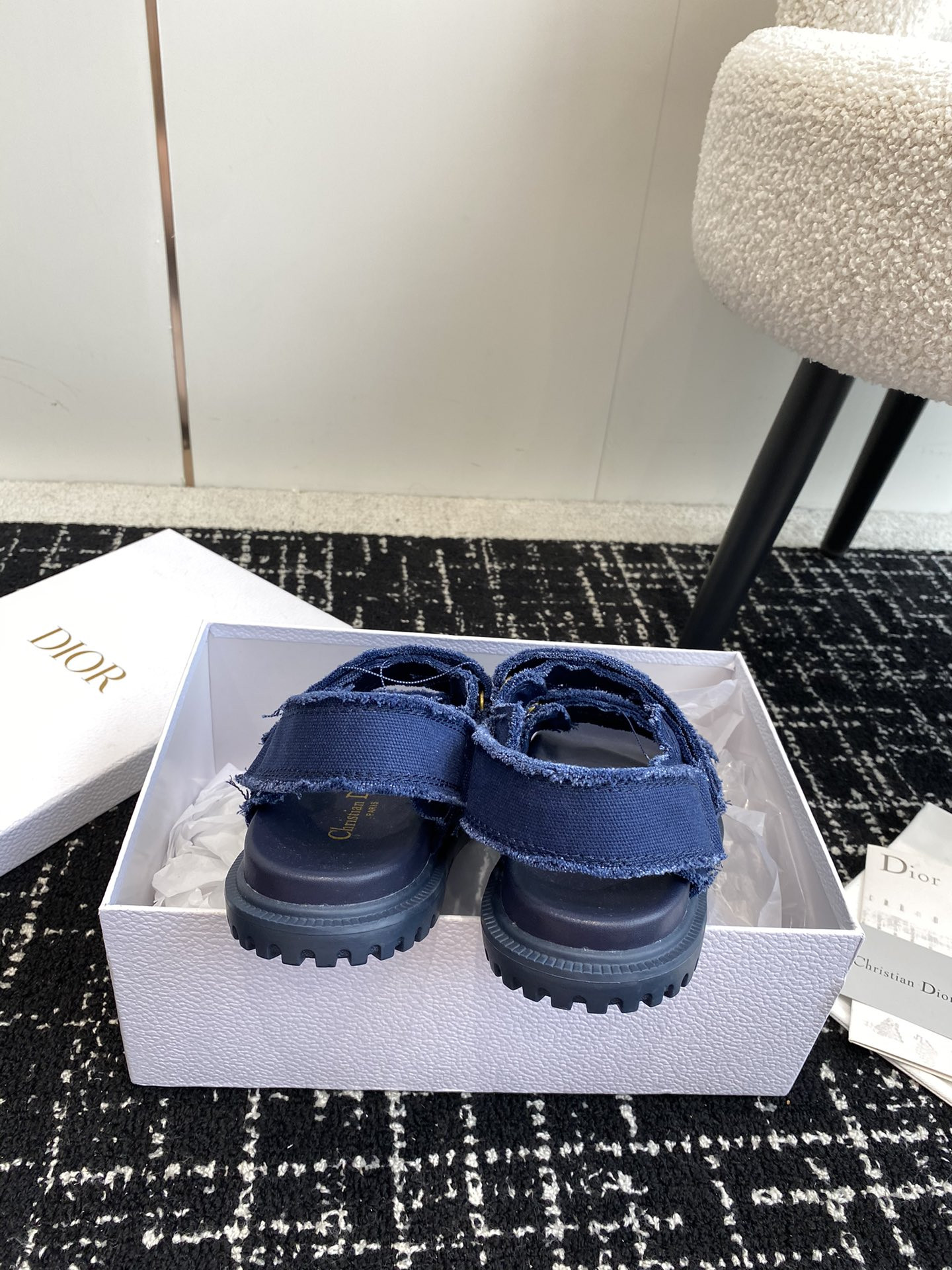 UA D*0ract Sandal