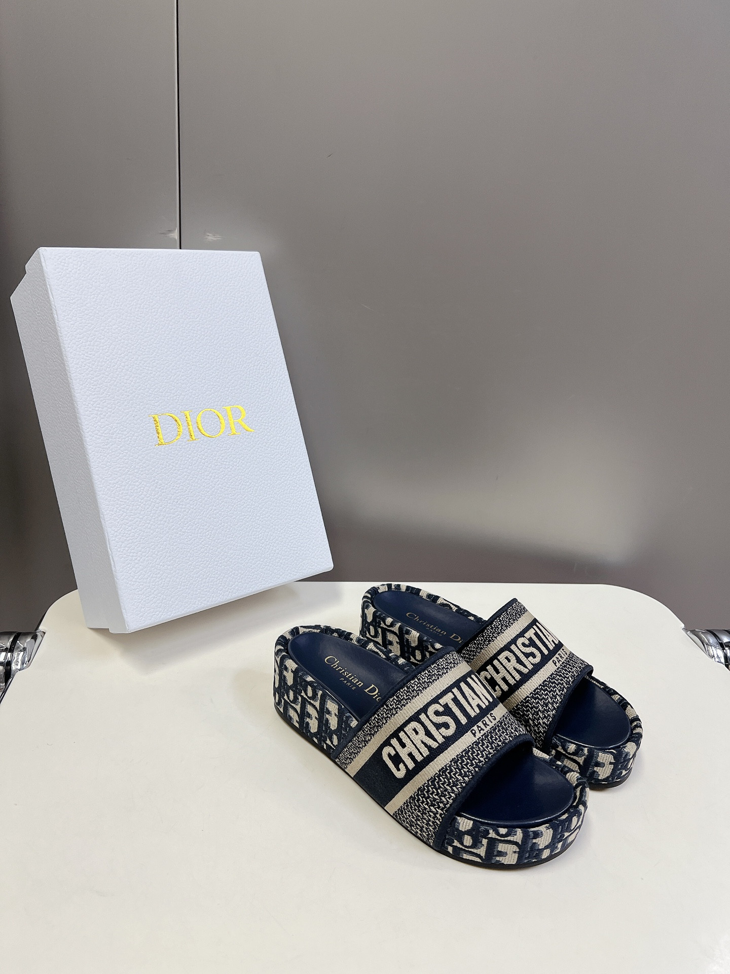 UA D*0r Platform Sandals