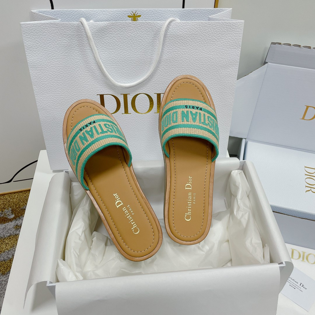 UA D*0riviera Dway Platform Slide