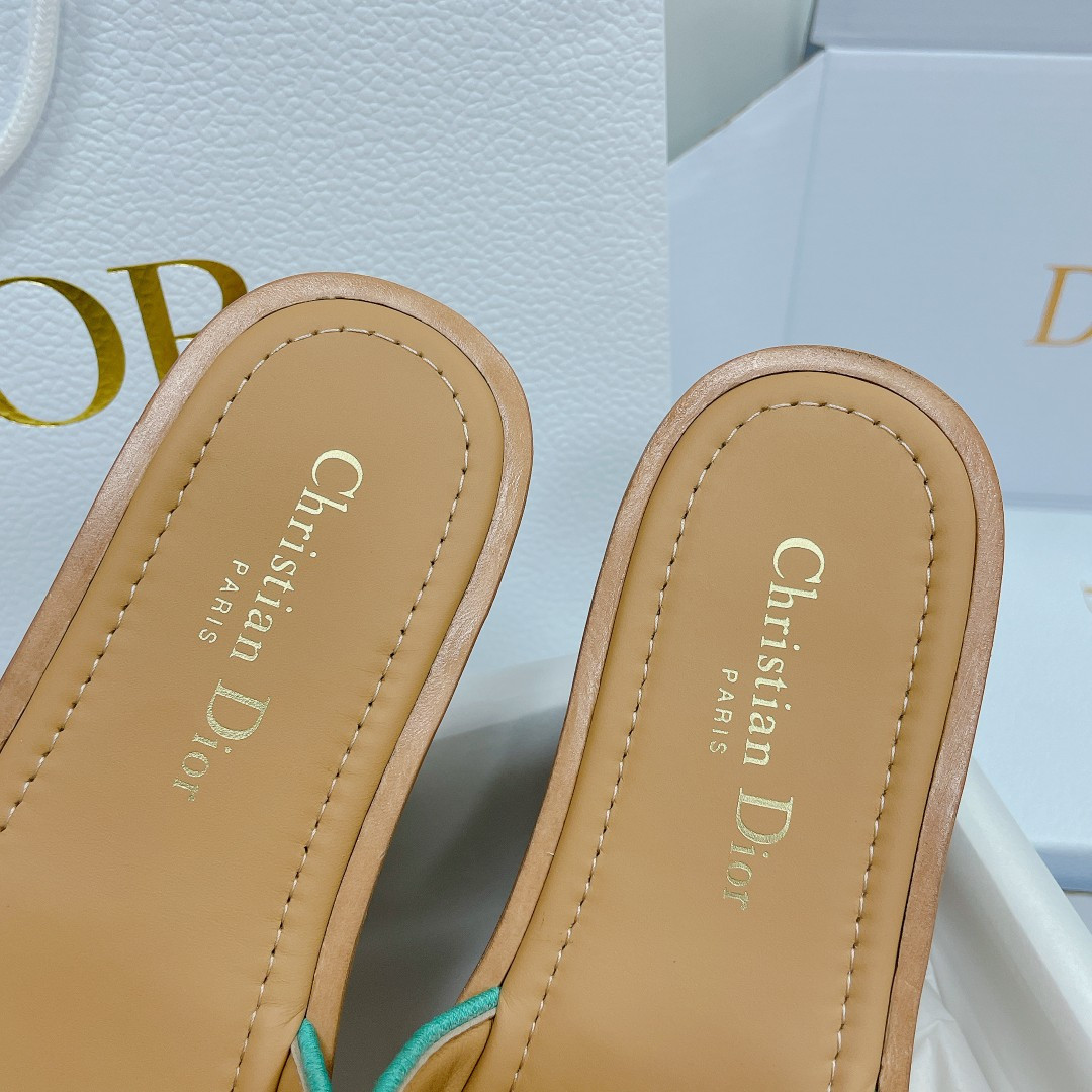 UA D*0riviera Dway Platform Slide