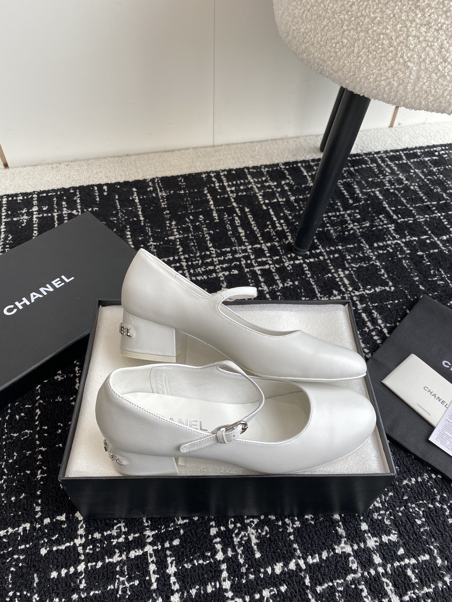 UA Ch*el MARY JANES