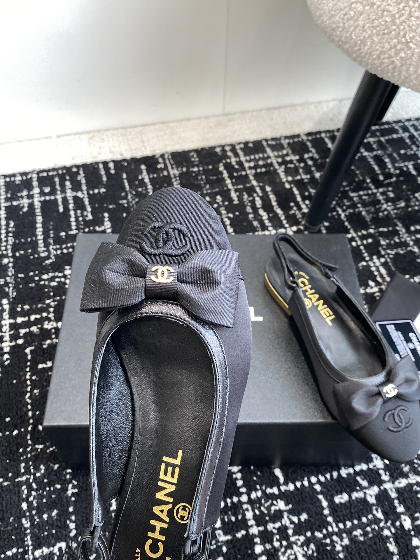 UA Ch*el SLINGBACKS
