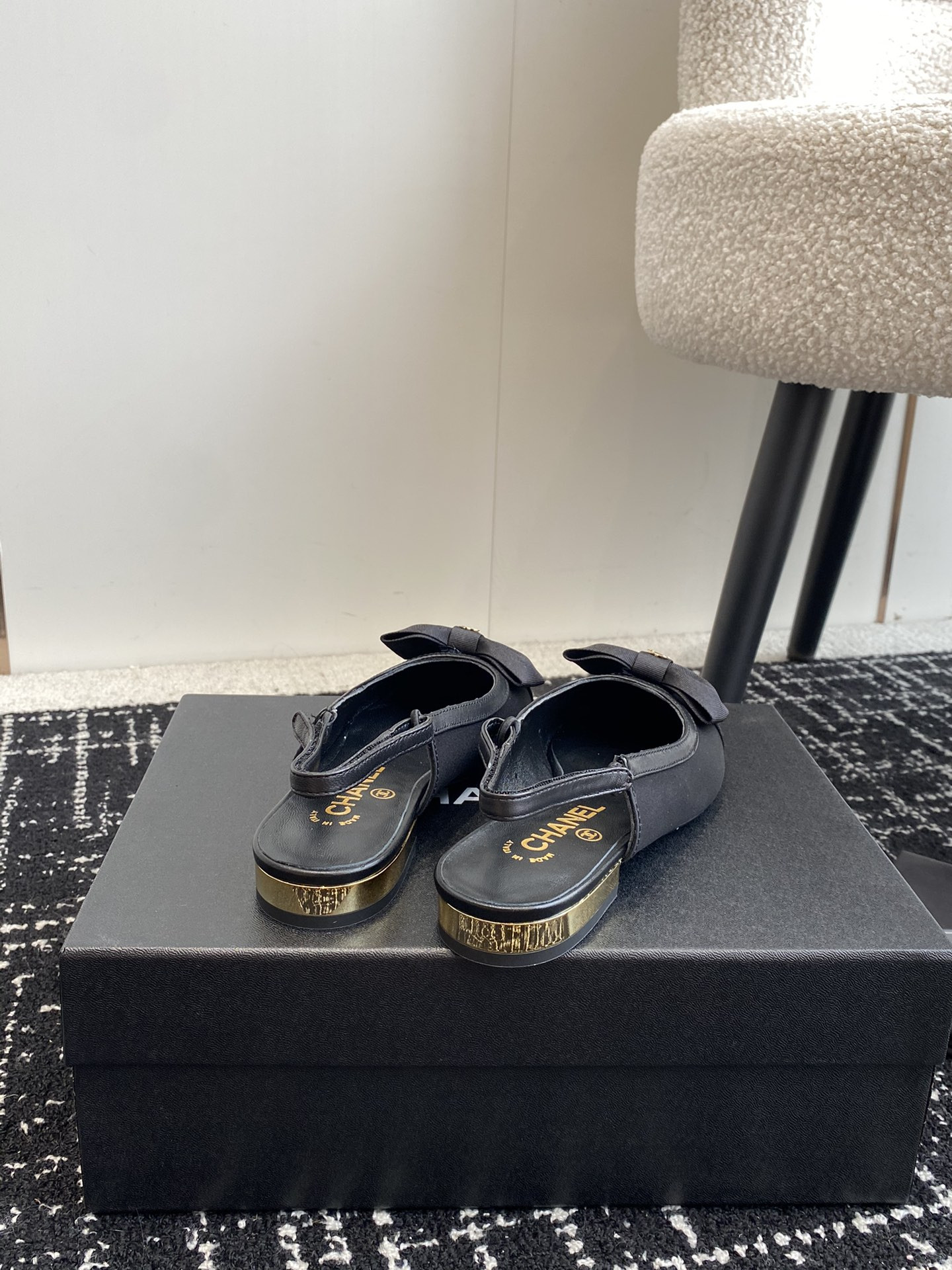 UA Ch*el SLINGBACKS