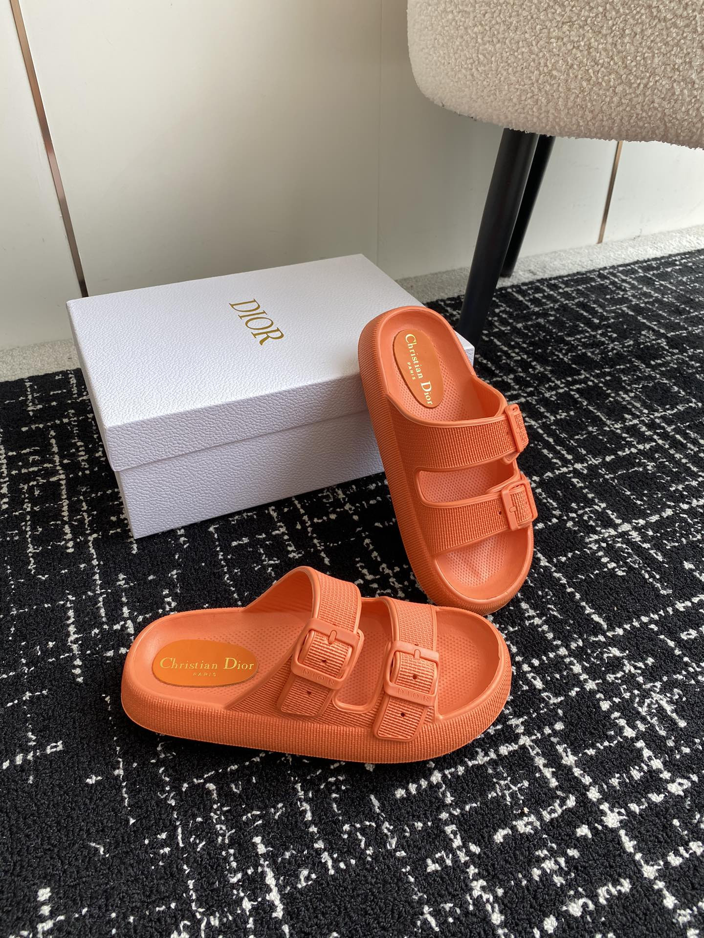UA D*0r Slide