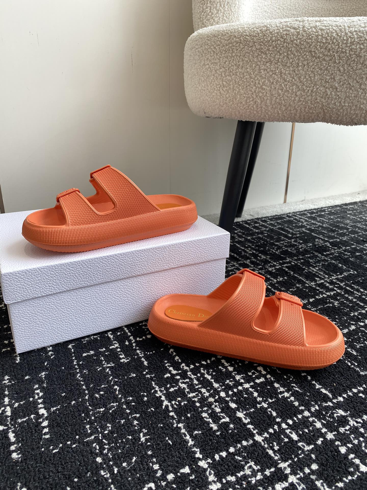 UA D*0r Slide