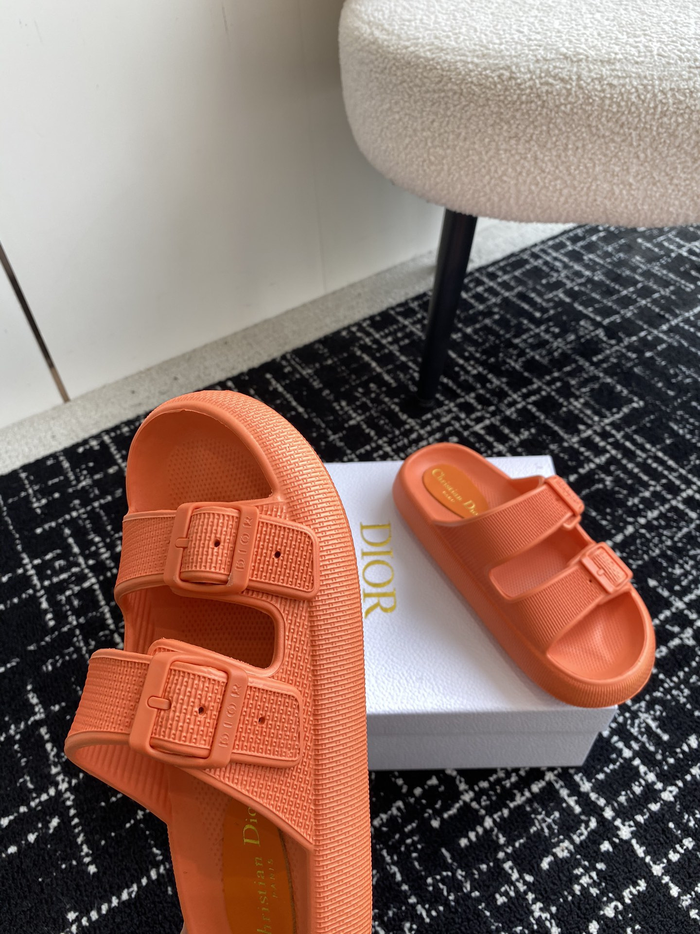 UA D*0r Slide