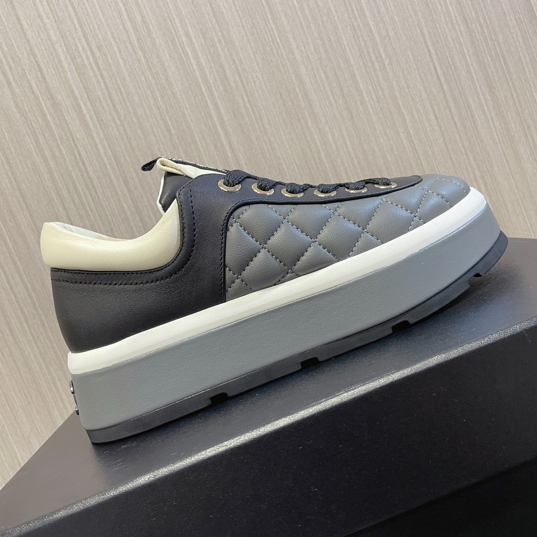 UA Ch*el SNEAKERS