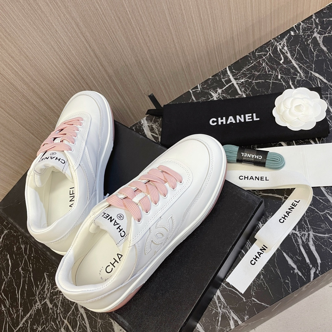 UA Ch*el SNEAKERS calfskin