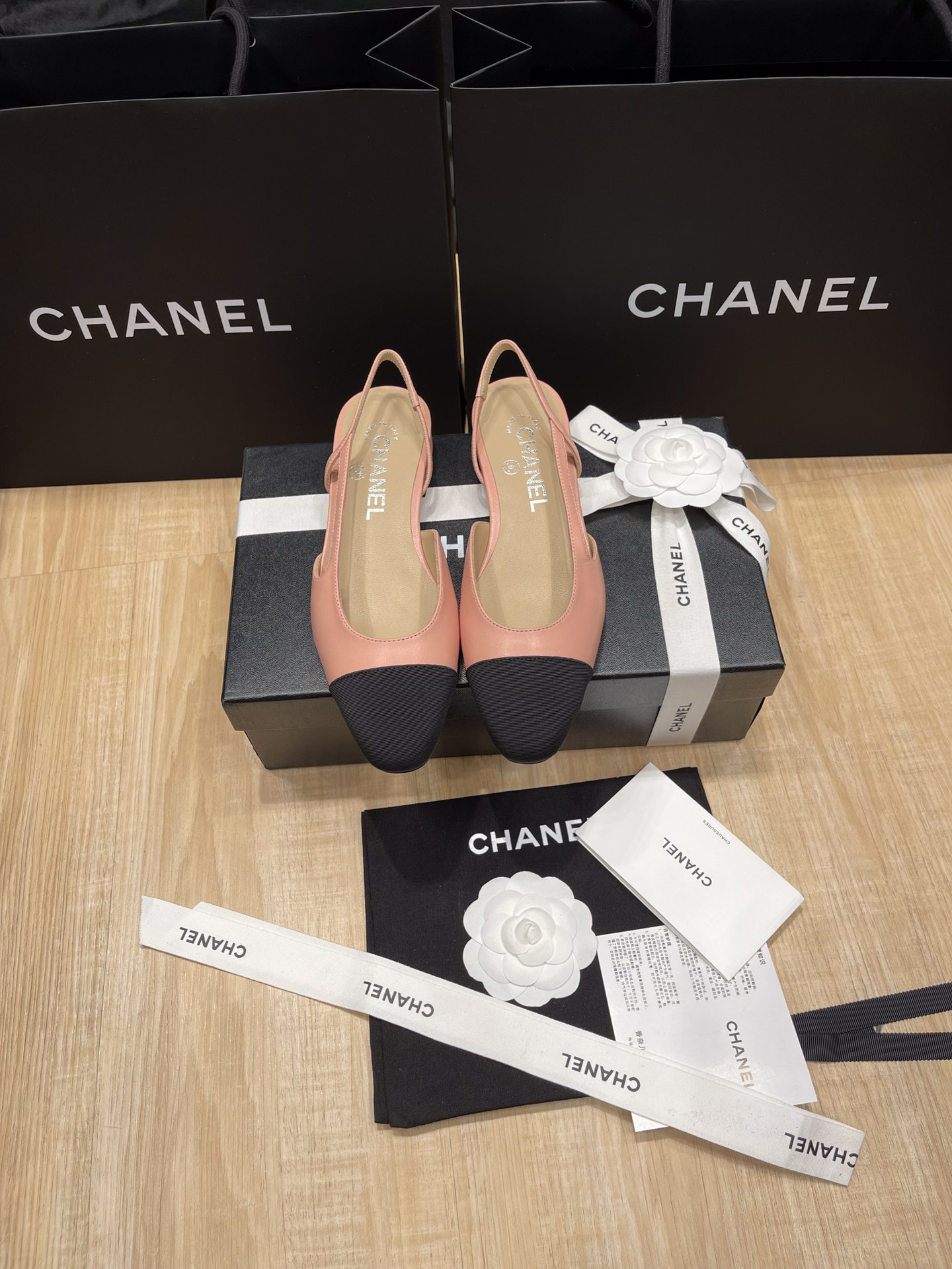UA Ch*el SLINGBACKS FLAT