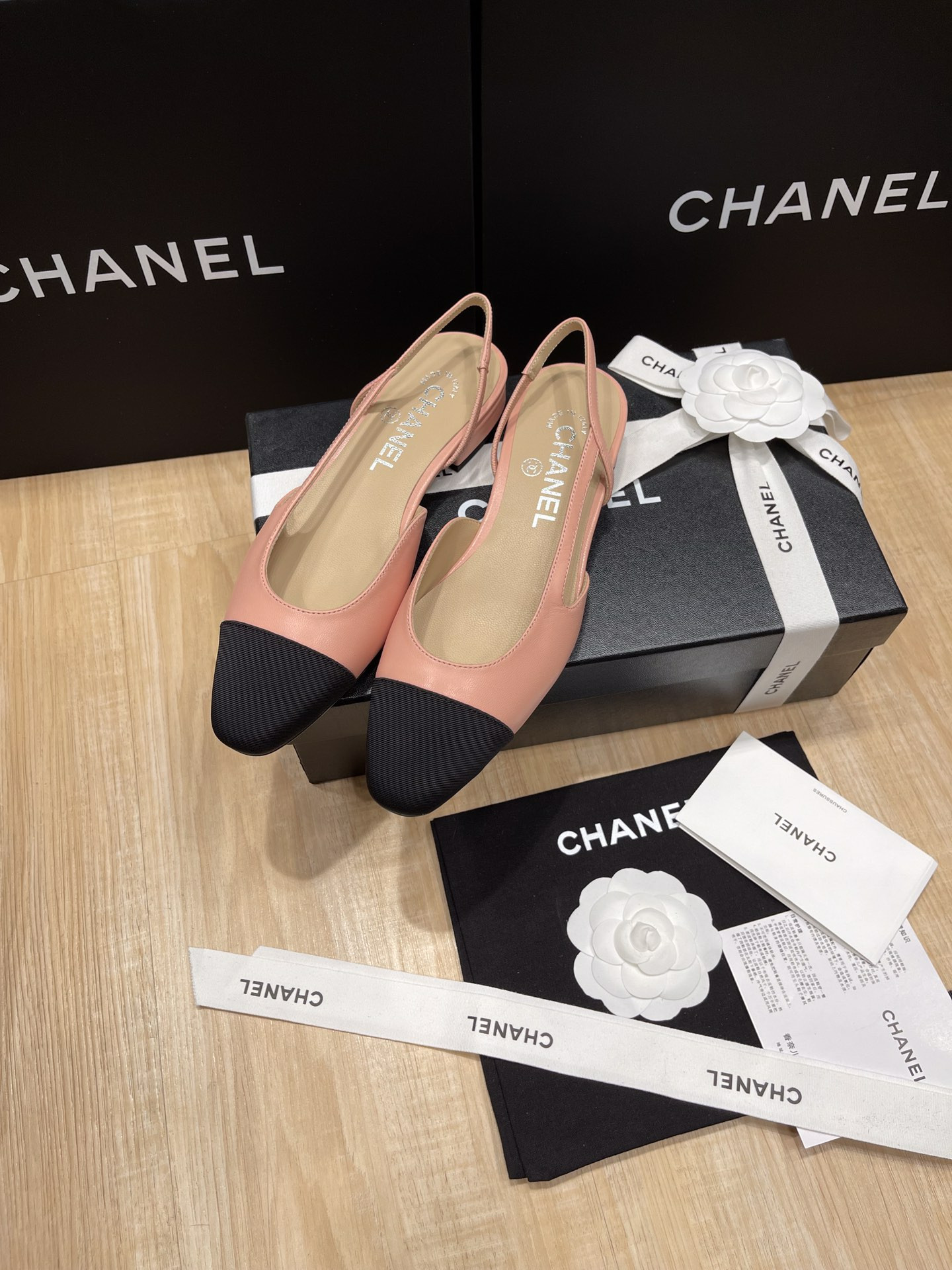 UA Ch*el SLINGBACKS FLAT