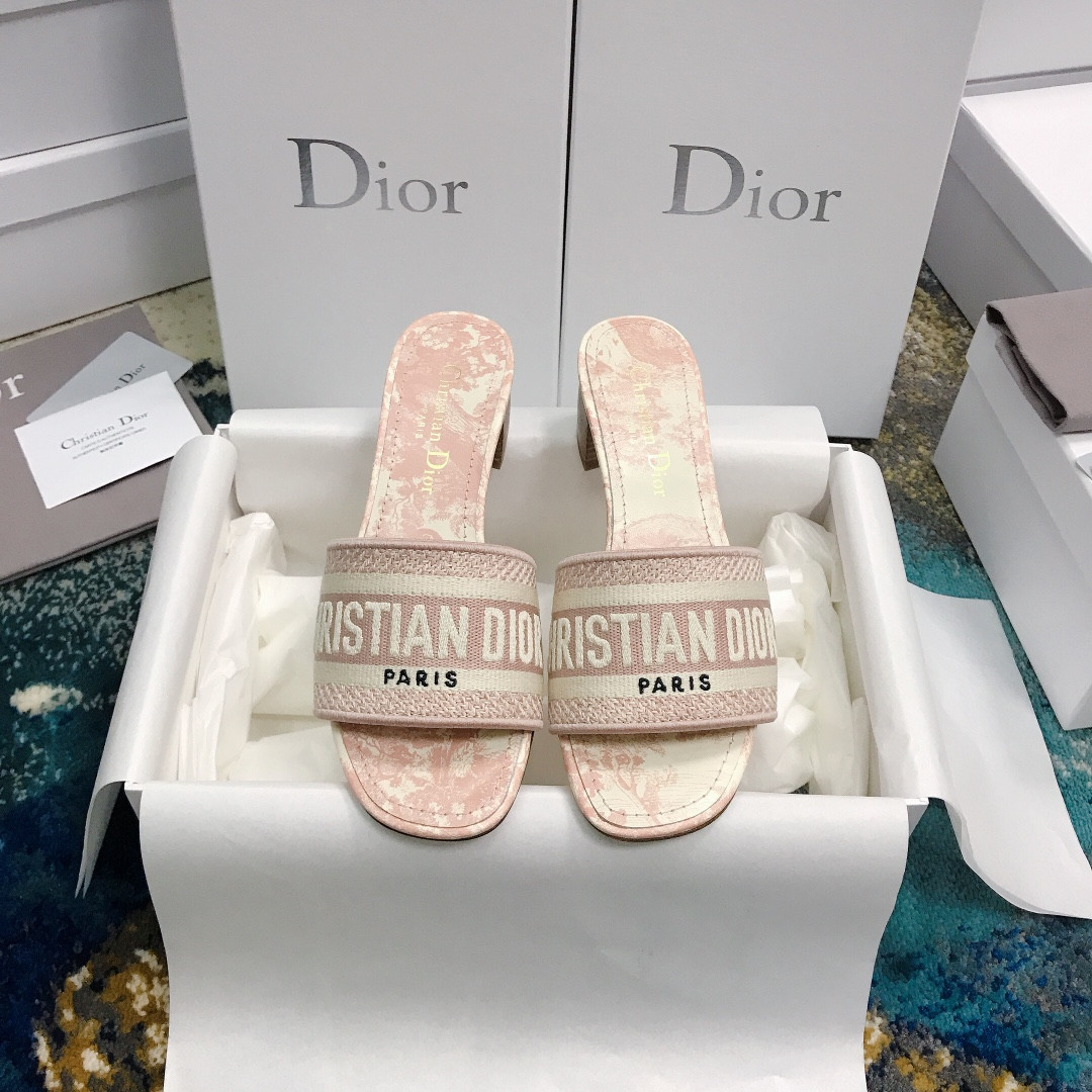 UA D*0r Dway Heeled Slide