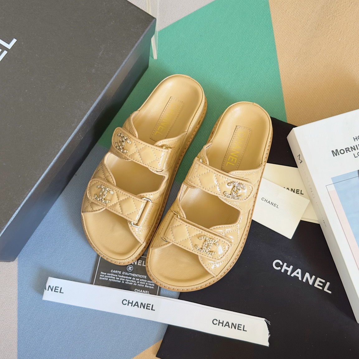 UA Ch*el SLIDES