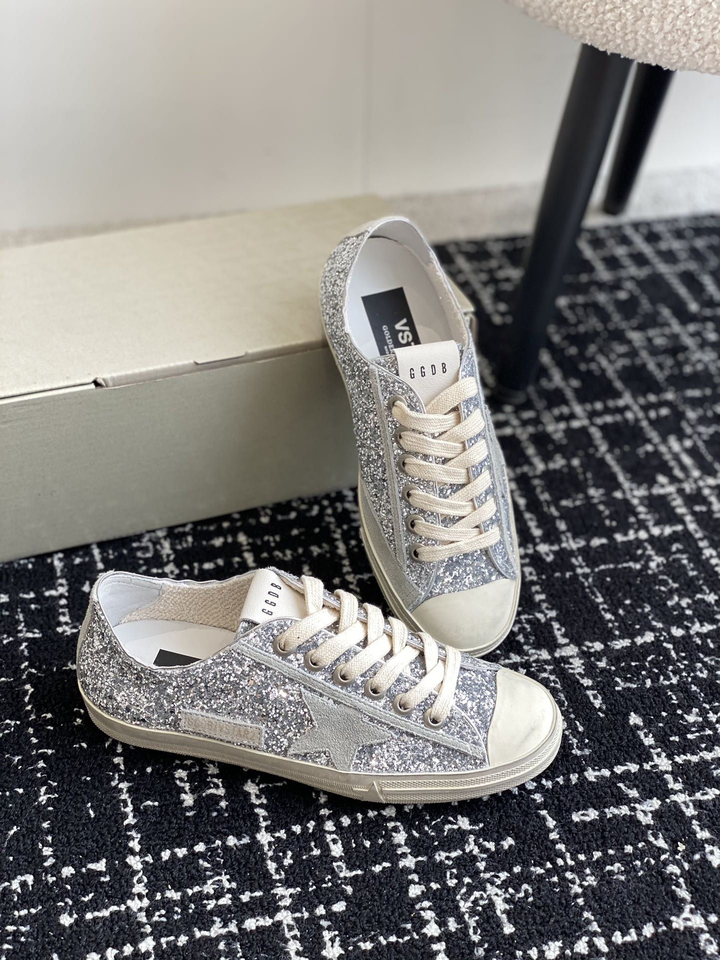 UA Golden Go*e V-STAR Sneaker