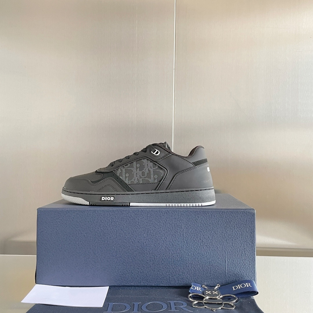 UA D*0r B27 Sneaker