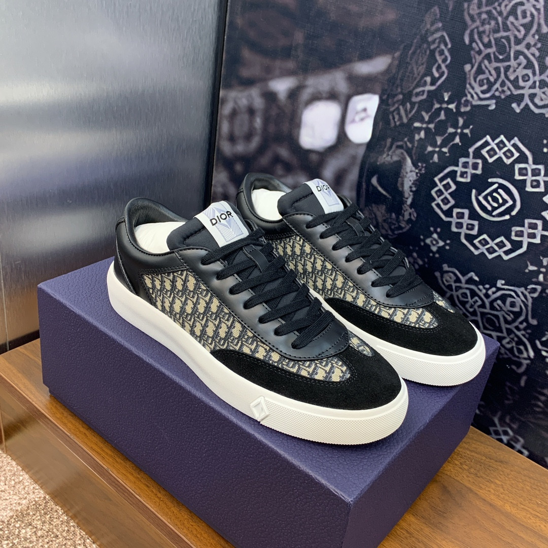 UA D*0r B101 Sneaker