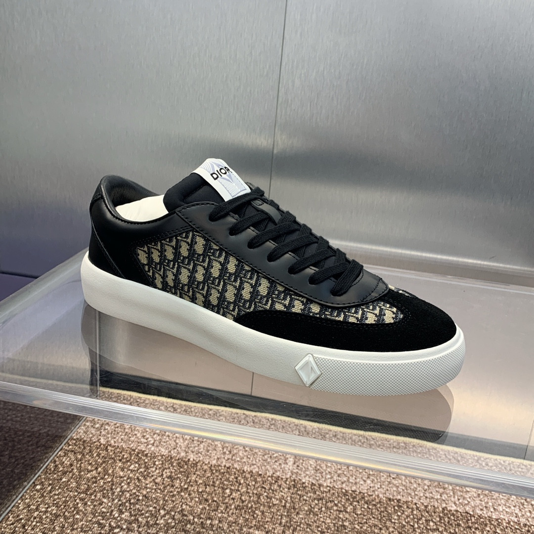 UA D*0r B101 Sneaker