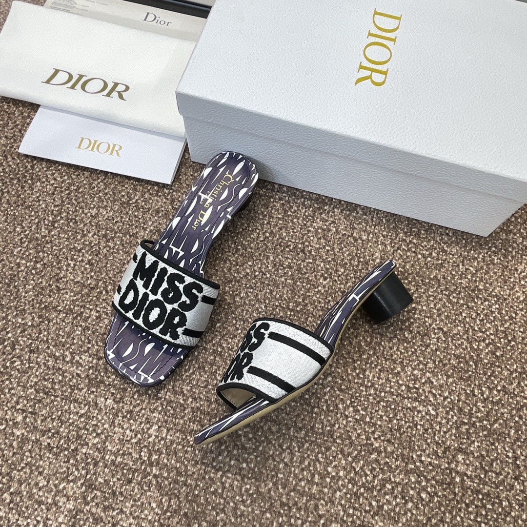 UA D*0r Dway Heeled Slide