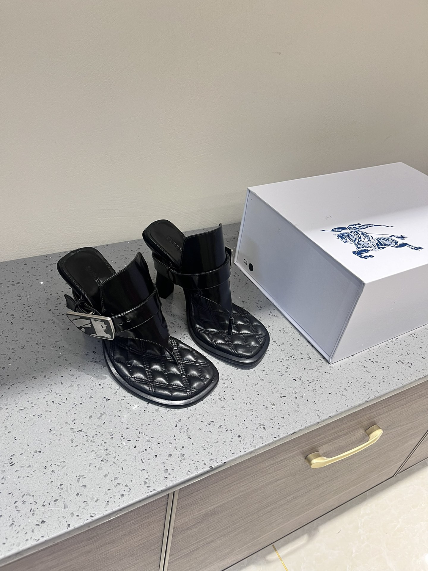UA B**rry Slides