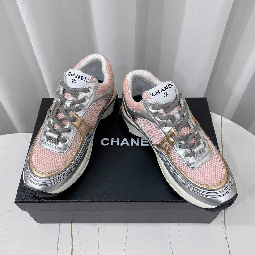 UA Ch*el SNEAKER