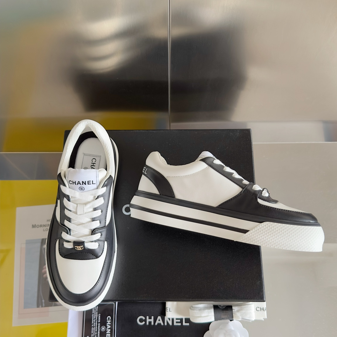UA Ch*el SNEAKER