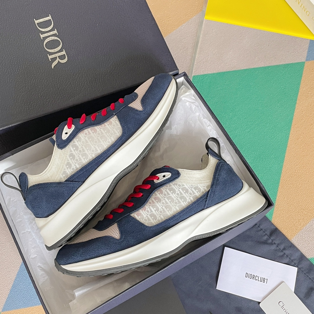 UA D*0r B25 Runner Sneaker