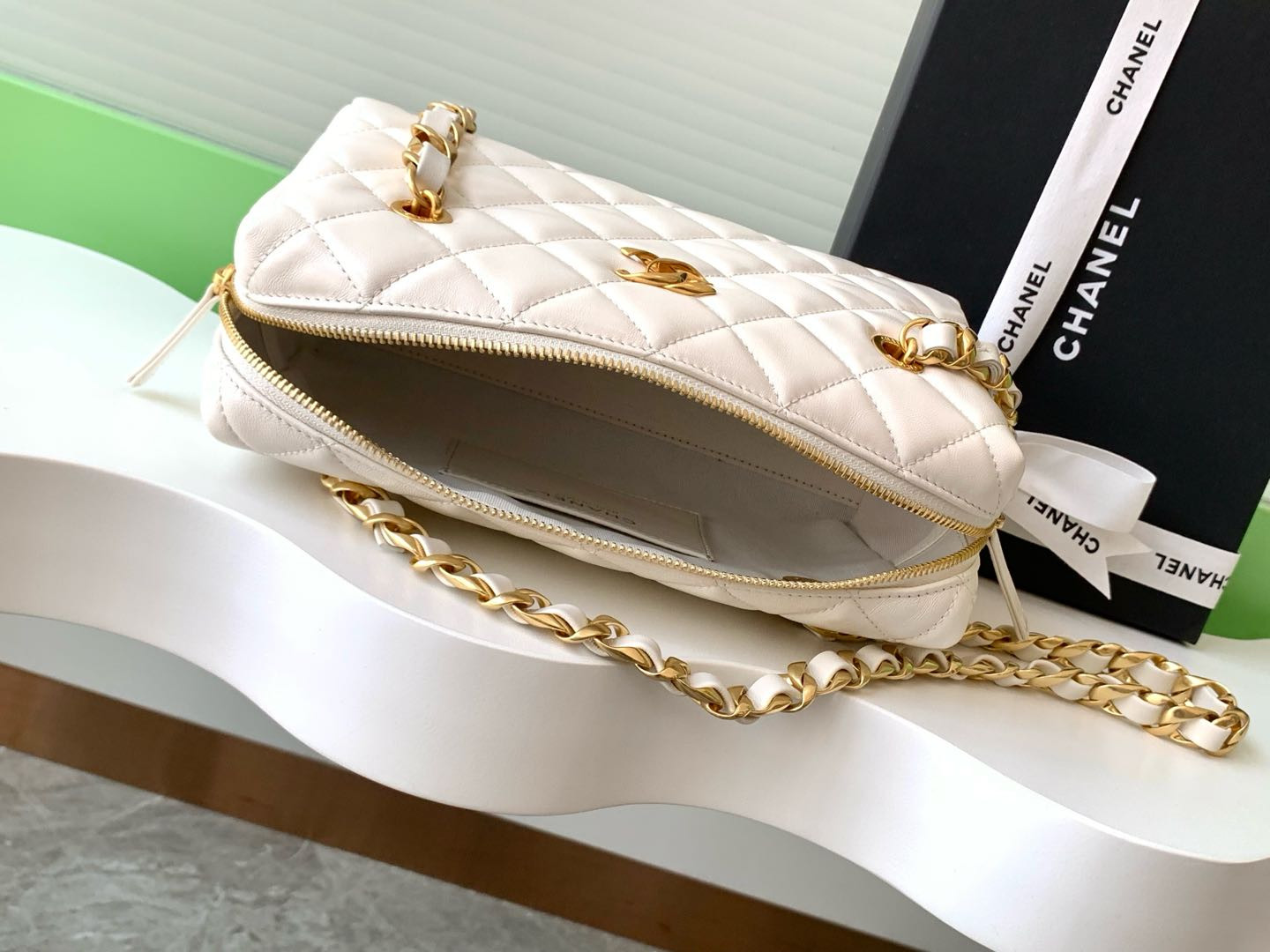 Ch*el Bowling Bag 15x25x11cm