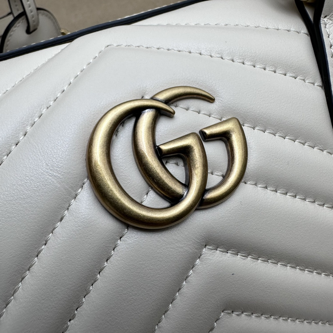 G*u*i GG Marmont small top handle bag 27x13.5x10cm