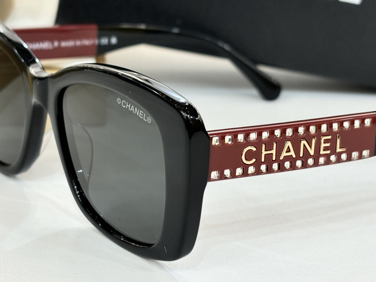 Ch*el Glasses CH9163B 54-19-145