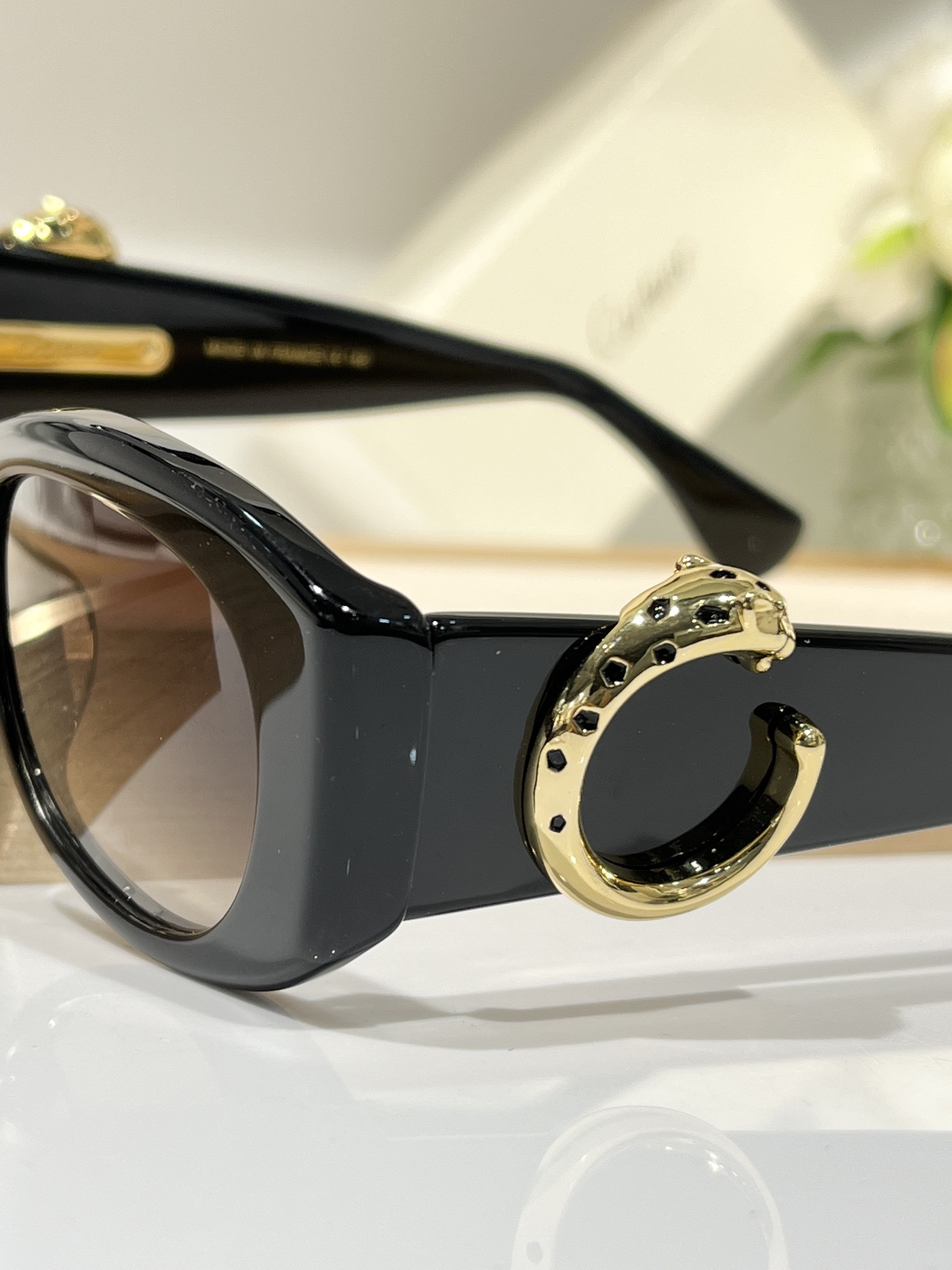 Ca*t*er Glasses Narrow frame 51-21-145