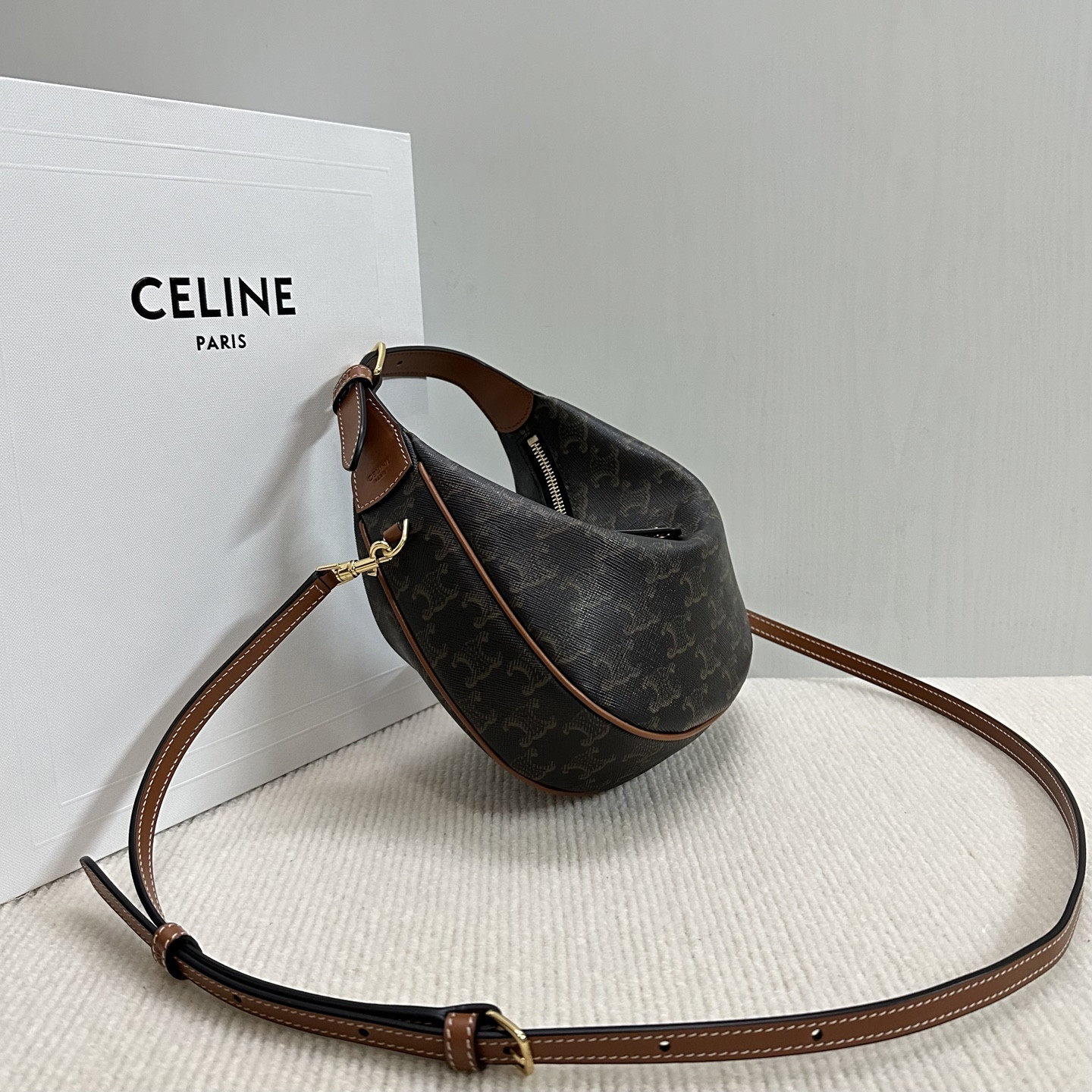 Ce**e Teen Ce**e Lulu in Triomphe canvas and calfskin 21x24x5cm